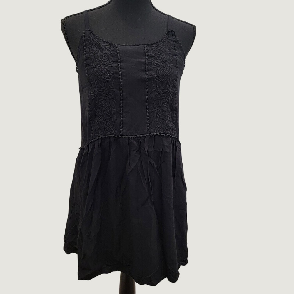 LOFT‎ XS Petites Black Embroidered Babydoll Dress Boho Pom Pom Trim Sleeveless